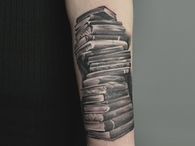 татуировка на руке (предплечье) Книги
